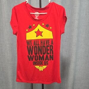 DC Comics Red Wonder‎ Woman Kids T-Shirt XL 15-17
